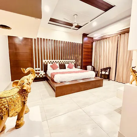 South Inn - Green Park South Delhi